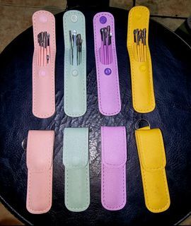 BNEW COLORED STAINLESS EAR CLEANER SETS WITH POUCH