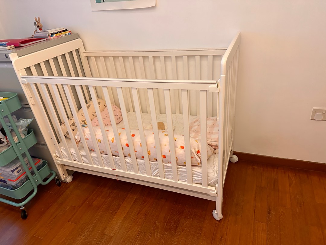 Cot bed frame without mattress
