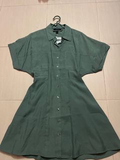(Category: ) located in . Submitted by ltpreloved (Listing ID 1320544863, Image 1). Description: .