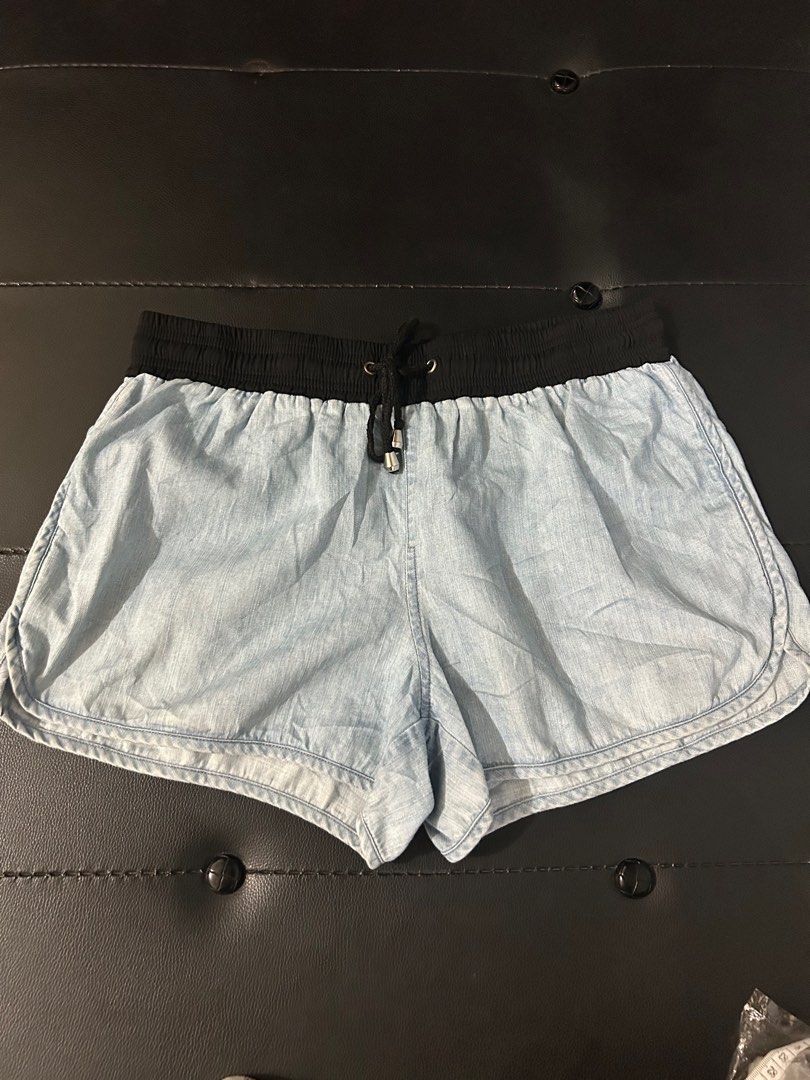 Forever 21 Soft denim short Women s Fashion Bottoms Shorts on Carousell