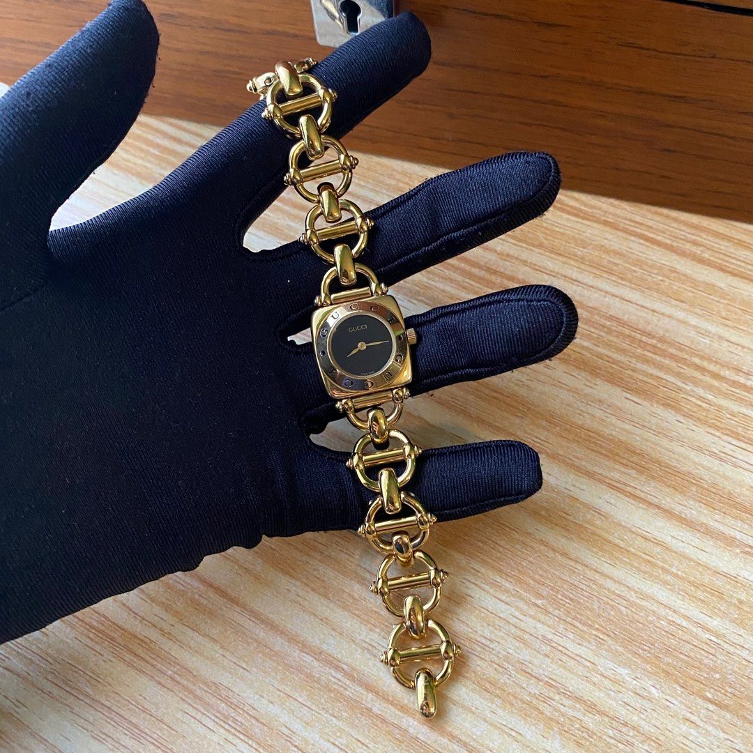 Gucci 6400l ladies watch hotsell