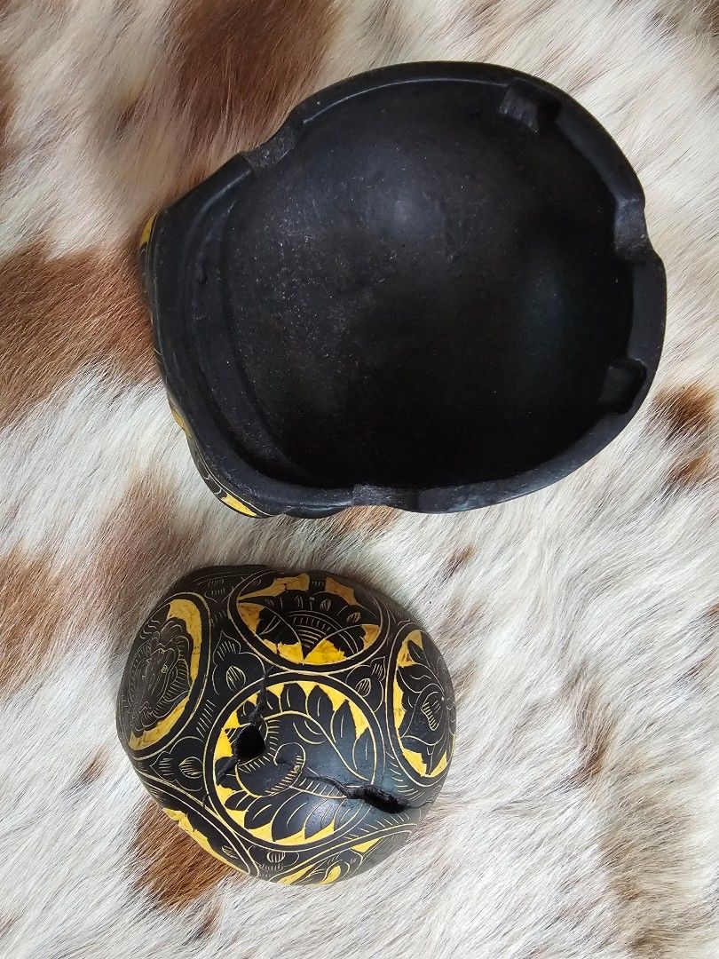 Indonesian Handcarved Skull (Category: Other Home Decor) located in Las Pinas. Submitted by saudadesph (Listing ID 1320400392, Image 3). Description: Payment via BDO or GCASH 😊 Delivery via J&T EXPRESS or LALAMOVE 😊.