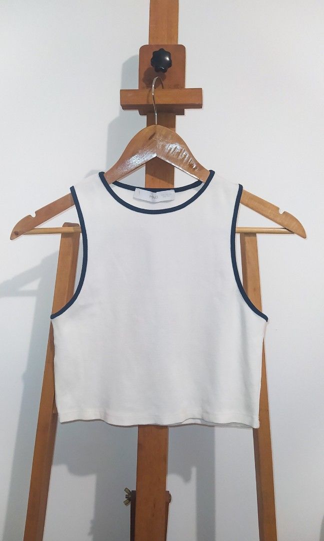 Mango Crop Top (Category: Sleeveless) located in Quezon City. Submitted by maychamatcha (Listing ID 1320534687, Image 2). Description: Used only once! good as new Fits xs-s rfs: Decluttering.