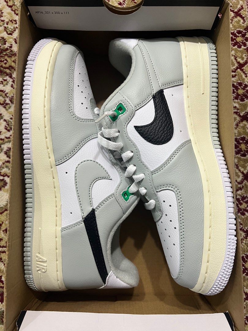 black silver air force 1