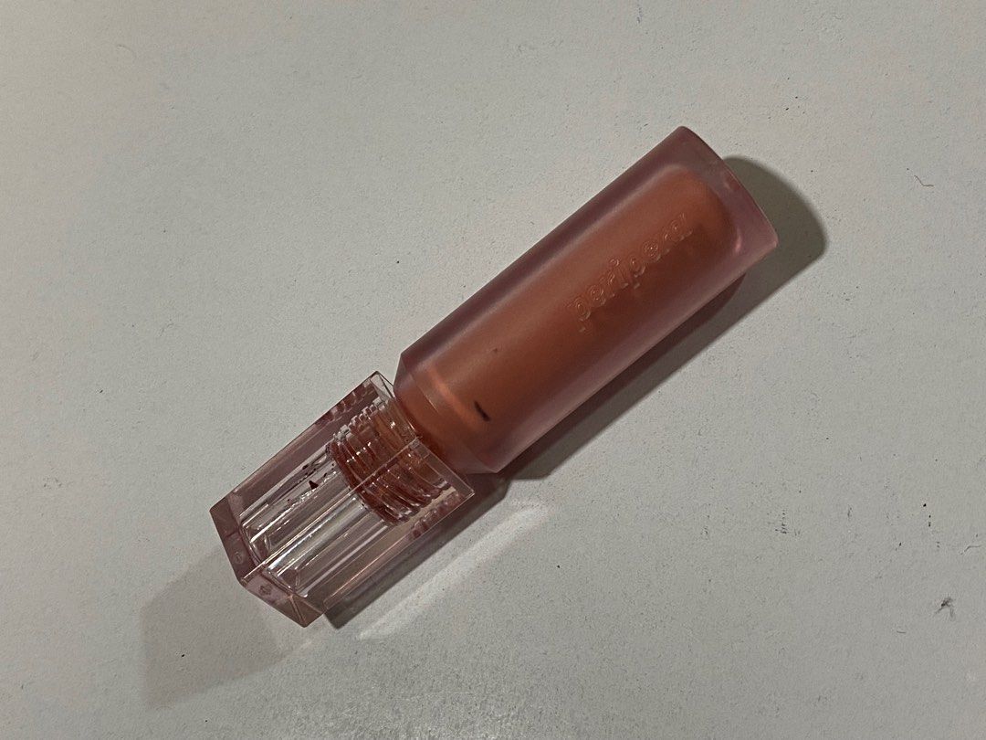 PERIPERA WATER BARE TINT SHADE 01 (Category: Makeup) located in Manila. Submitted by cstdjyc (Listing ID 1320454207, Image 1). Description: Decluttering na, ang dami kong lippies 🥲 about 40-50% full.