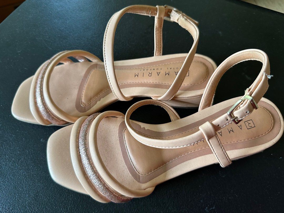 Ramarin Sienna Flat Sandals US 7 brazil (Category: Flats & Sandals) located in Quezon City. Submitted by nixieeee (Listing ID 1320417118, Image 2). Description: Used a few times Needs cleaning No flaw SRP almost 3k Brazil Very comfy and sexy Soft material.