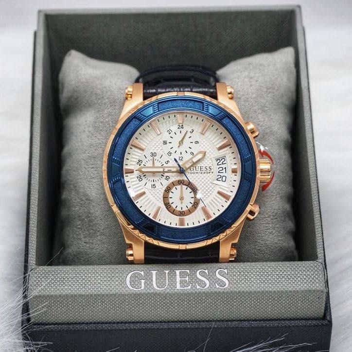 Guess w0673g6 online