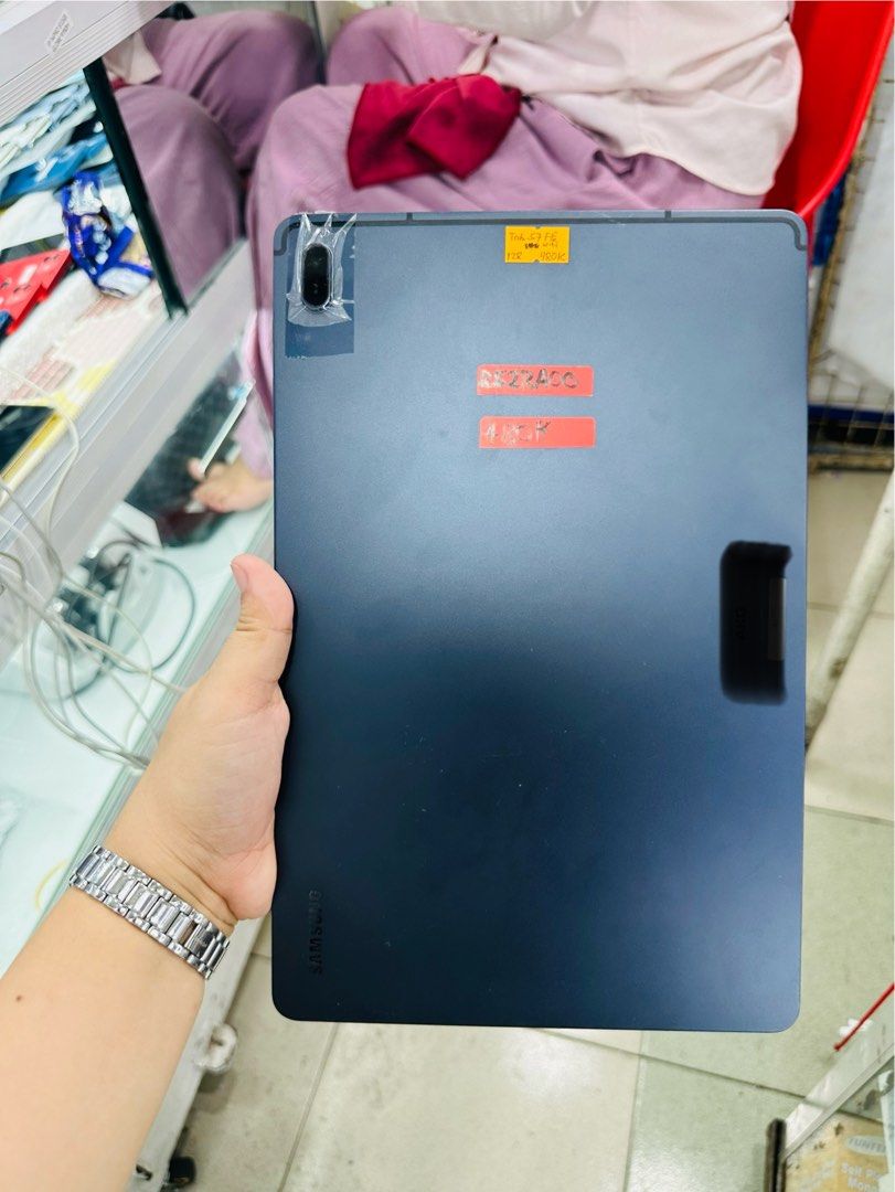 Samsung Tab S7 FE LTE 128gb Unit charger (Category: Android) located in San Juan City. Submitted by javedsgadgetshop (Listing ID 1320534233, Image 1). Description: OPEN FOR INSTALLMENT VIA CREDIT CARD/GGIVES/SPAY/BILLEASE & SWAP/TRADE-IN! WE BUY AND SELL ( ANYKINDS OF UNIT BINIBILI PO NAMIN)! PTPA : Padelete po f bawal Quick Specs : Samsung Tab S7 FE •128gb •NTC Variant •Good batt health •Factory Unlock •95% Smoothness •No hidden issue | No Repai