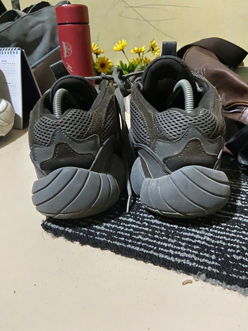 Sepatu Adidas Yeezy 500 Utility Black Second Original, Fesyen Pria