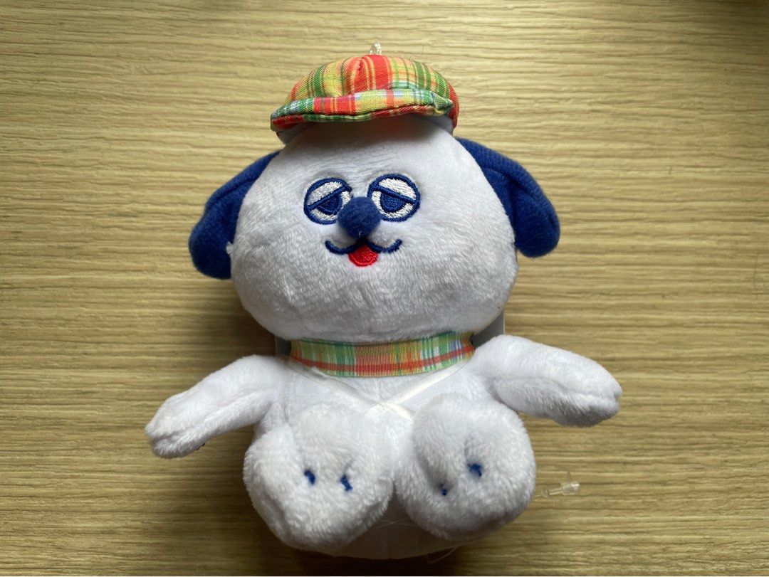 Snoopy ,peanuts 公仔 （分類：絨毛玩具）位於 Hong Kong。 由 cilia215 提交（商品編號 1320469021，圖片 1）。簡介： 全新，無珠鏈。