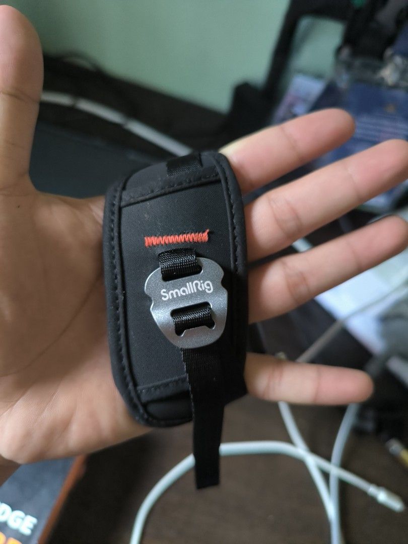 WRIST STRAP SMALL RIG, Photography, Photography Accessories, Other ...