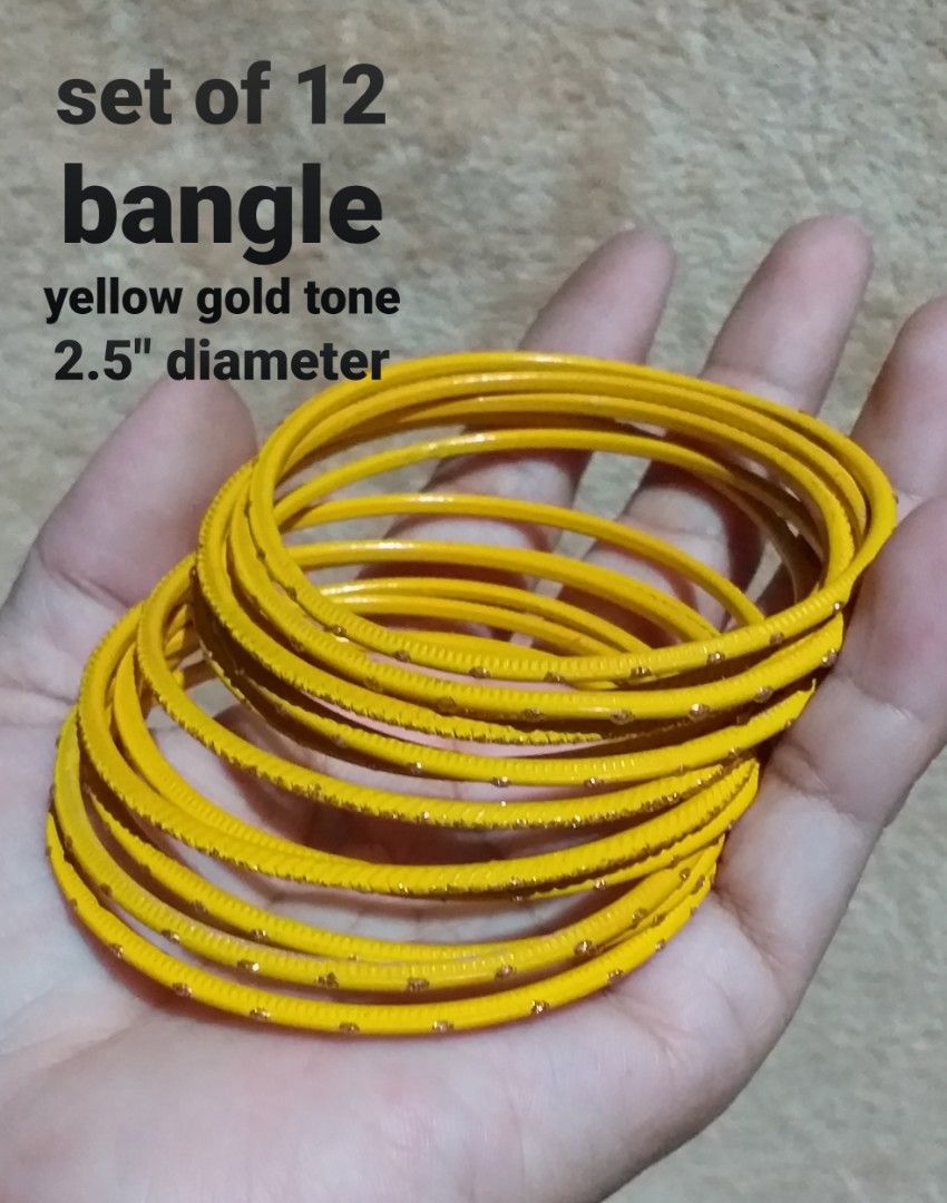 YELLOW GOLD BANGLE (Category: Bracelets) located in Cardona. Submitted by nick_and_maria (Listing ID 1320533399, Image 1). Description: we ship nationwide via FLASH EXPRESS and LALAMOVE or you can book at your own rider 😊 ‼️PAY NOW‼️SHIP NOW ‼️MOP: GCASH ‼️LOC: CARDONA RIZAL.