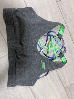 （分類：）位於 。 由 vvvvvii 提交（商品編號 1320726670，圖片 1）。簡介： 。