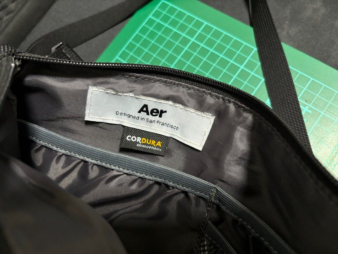 Aer sling pouch best sale