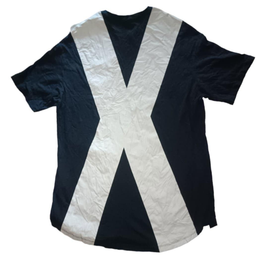 Armani Exchange Shirt (Category: Tshirts & Polo Shirts ) located in General Santos City (Dadiangas). Submitted by Serde (Listing ID 1320763936, Image 2). Description: Armani Exchange Big Print Fit Large 21x30 excellent need wash/fresh from bale.