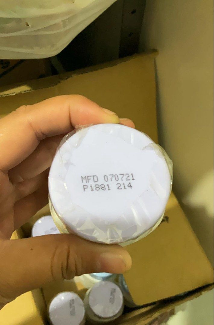 Avon Baby Cologne (Category: Bathtub & Bath Accessories) located in Malabon City. Submitted by irishdimaano (Listing ID 1319474621, Image 2). Description: ✅ PAUBOS SALE - ₱30 each RFS: Stop online selling na due to other priorities ❌No official receipt Nakatape pa kasi inorder to in bulk tapos nag cancel. Di ko na natanggal sa tape. Manuf date: 7/7/21 - No expiry date indicated. Buy at your own risk Lavender - 5pcs Blue - 10pcs 📍Loc: Acero Malab