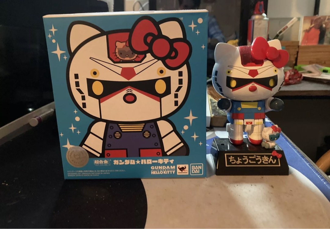 Bandai Chogokin x Gundam Hello Kitty Tamashii Movable Metal Figure