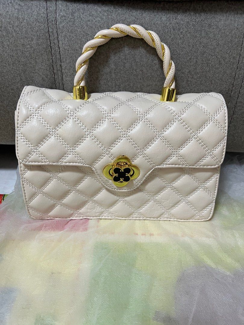 Ladies handbag for sale top