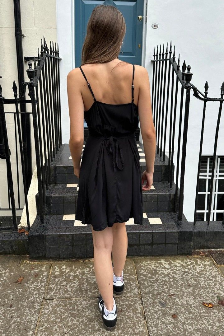 Brandy melville black dress outlet