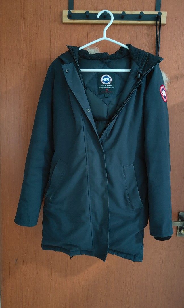 Canada goose ladies victoria parka navy deals