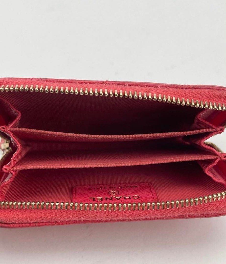Chanel Zippy Wallet (Category: Luxury Bags & Wallets) located in Quezon City. Submitted by sleepyhead26 (Listing ID 1320576691, Image 3). Description: Hot Pink color with certificate Caviar leather.