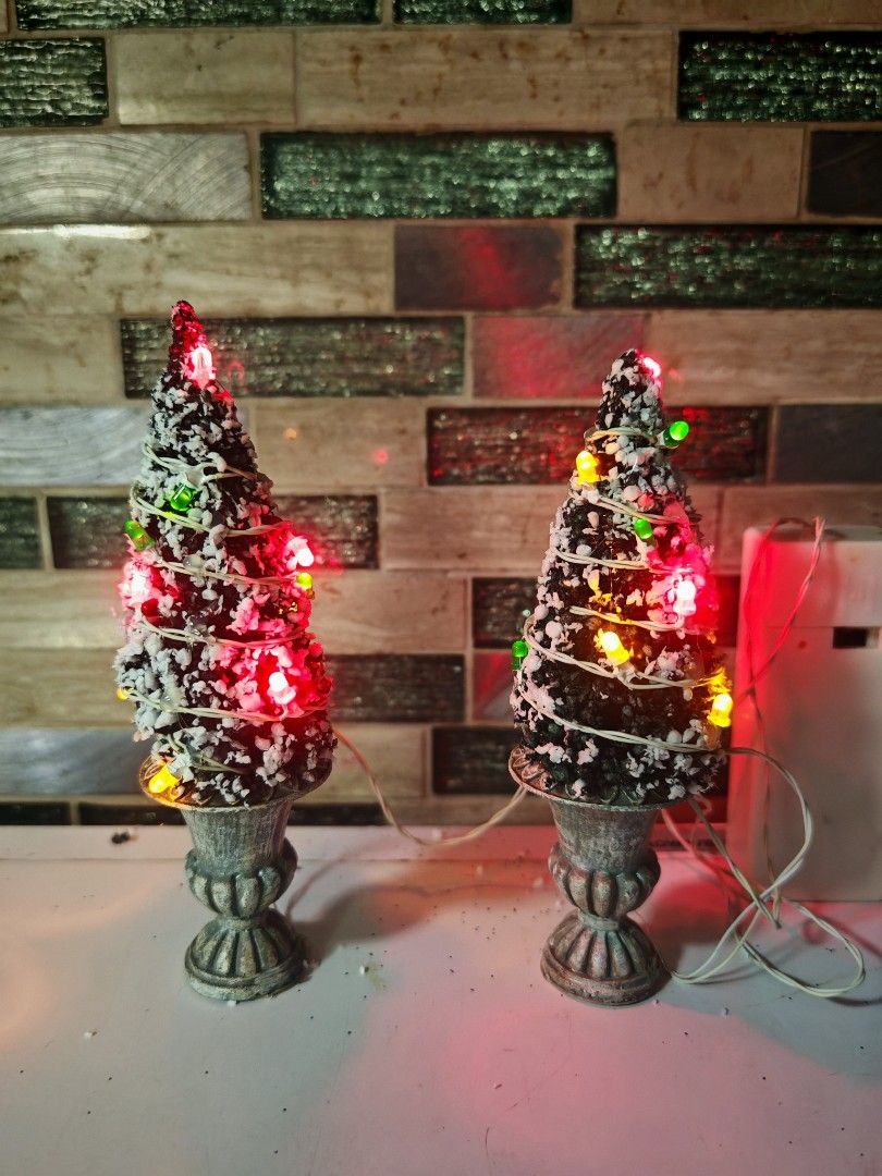 Christmas Village accesories (Category: Other Home Decor) located in Manila. Submitted by khendzzz (Listing ID 1320623771, Image 2). Description: christmas village trees or accesories for your village 4 inches in size battery operated.