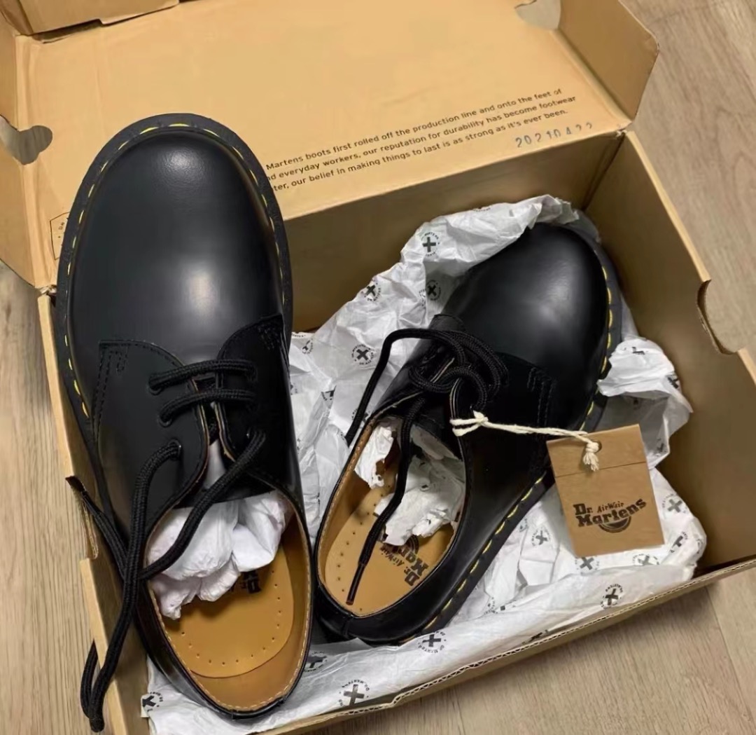 Dr. Martin 1461 3 hole low top Women s Fashion Footwear Wedges on Carousell