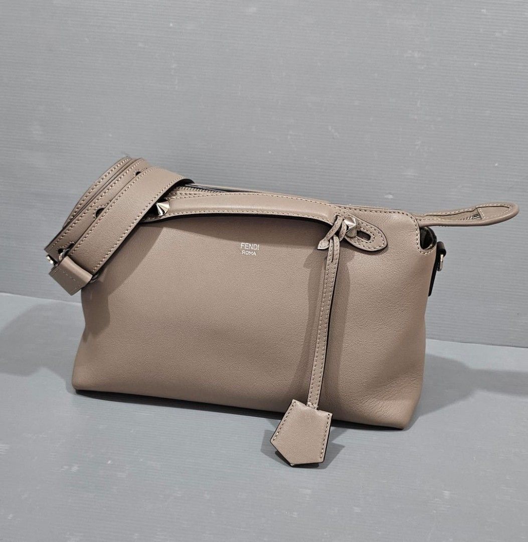 Fast Sale Reprice Drop Price Excellent Fendi BTW Small Tortora 2020 Based 27 cm With strap year card and dustbag Nett Exclude ongkir