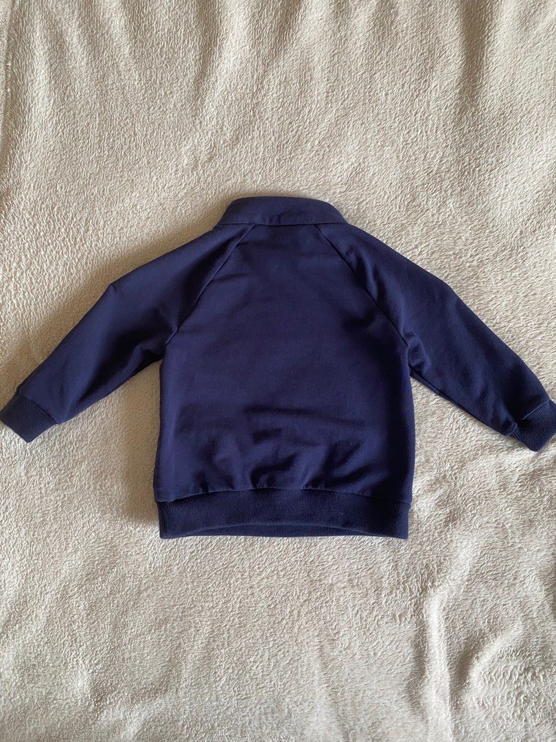 Ferrari Sweatshirt (Category: Babies & Kids Fashion) located in Palo. Submitted by armc07 (Listing ID 1320598633, Image 3). Description: 12 mos on tag (fit up to 12-18 mos).