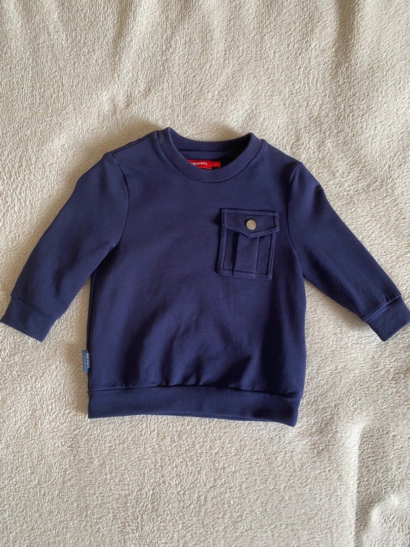 Ferrari Sweatshirt (Category: Babies & Kids Fashion) located in Palo. Submitted by armc07 (Listing ID 1320598917, Image 2). Description: 12 mos on tag (fit up to 12-18 mos).