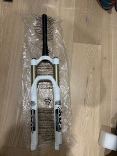 （分類：）位於 。 由 ehkwile 提交（商品編號 1320717198，圖片 1）。簡介： 。