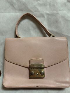 （分類：）位於 。 由 kenbear5678 提交（商品編號 1320755336，圖片 1）。簡介： 。