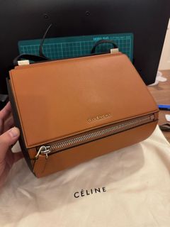 （分類：）位於 。 由 tomchanhk1000 提交（商品編號 1320705694，圖片 1）。簡介： 。