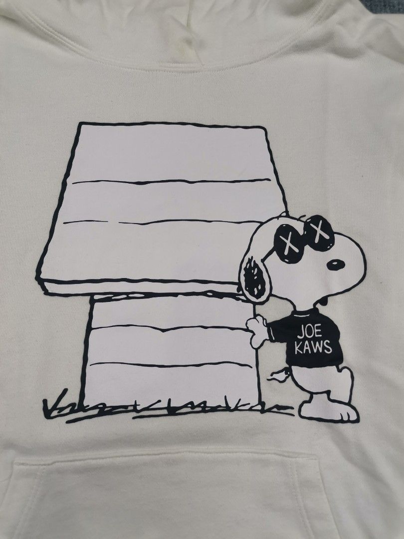 Uniqlo kaws x peanuts sweatshirt on sale