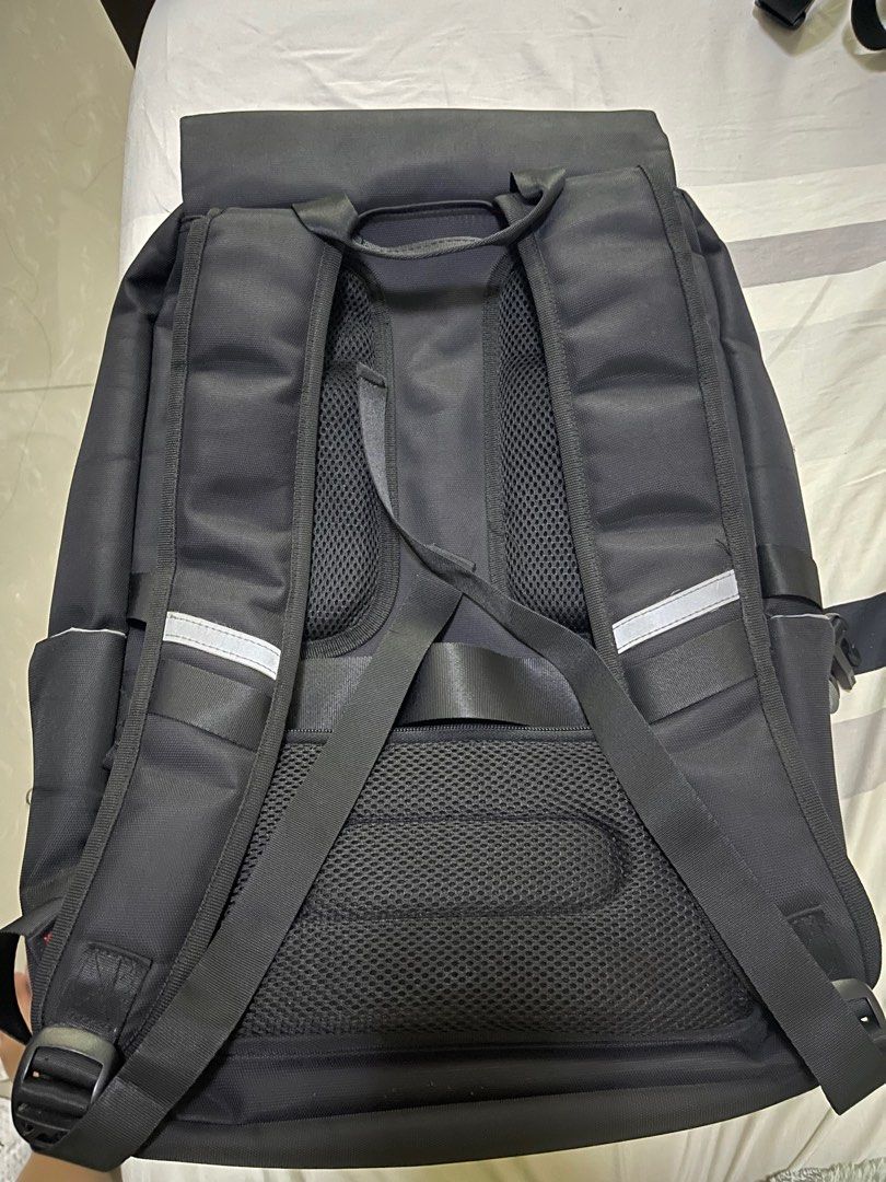Laptop Backpack (Category: Backpacks) located in Paranaque City. Submitted by mavconst (Listing ID 1320679646, Image 2). Description: Multiple pockets Minor flaw on small stitches but not affecting usefulness Embedded charging cable not working and has been taken out.
