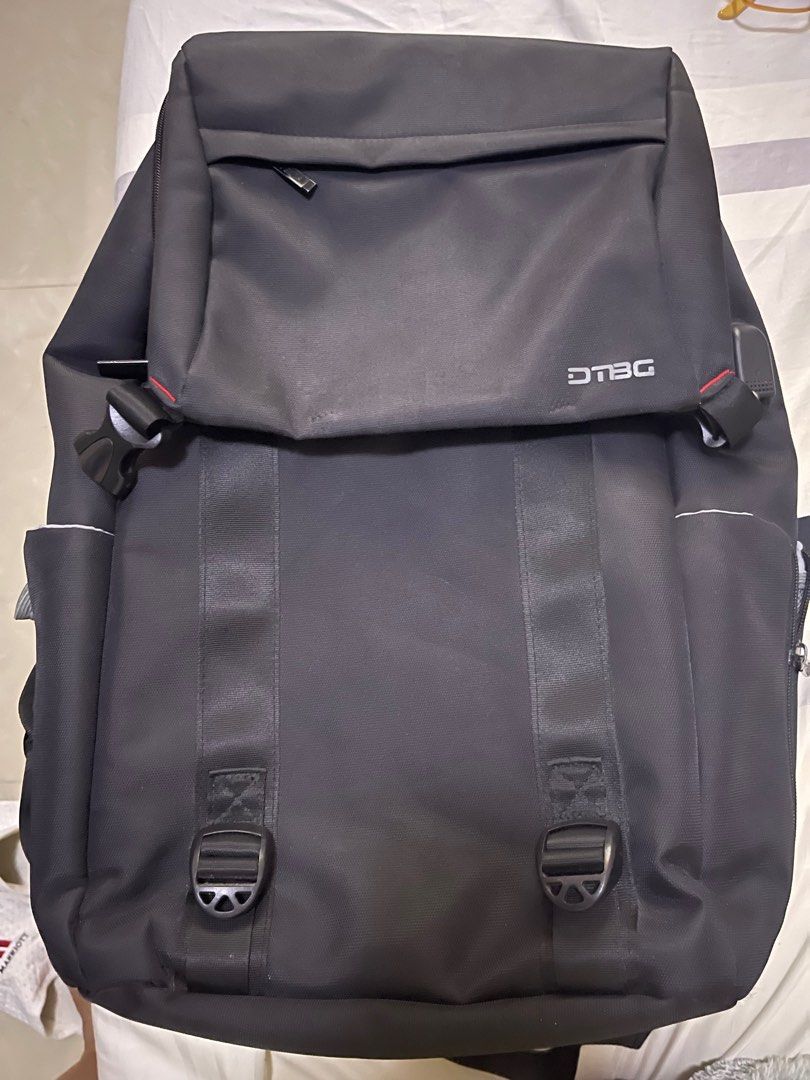 Laptop Backpack (Category: Backpacks) located in Paranaque City. Submitted by mavconst (Listing ID 1320679646, Image 1). Description: Multiple pockets Minor flaw on small stitches but not affecting usefulness Embedded charging cable not working and has been taken out.