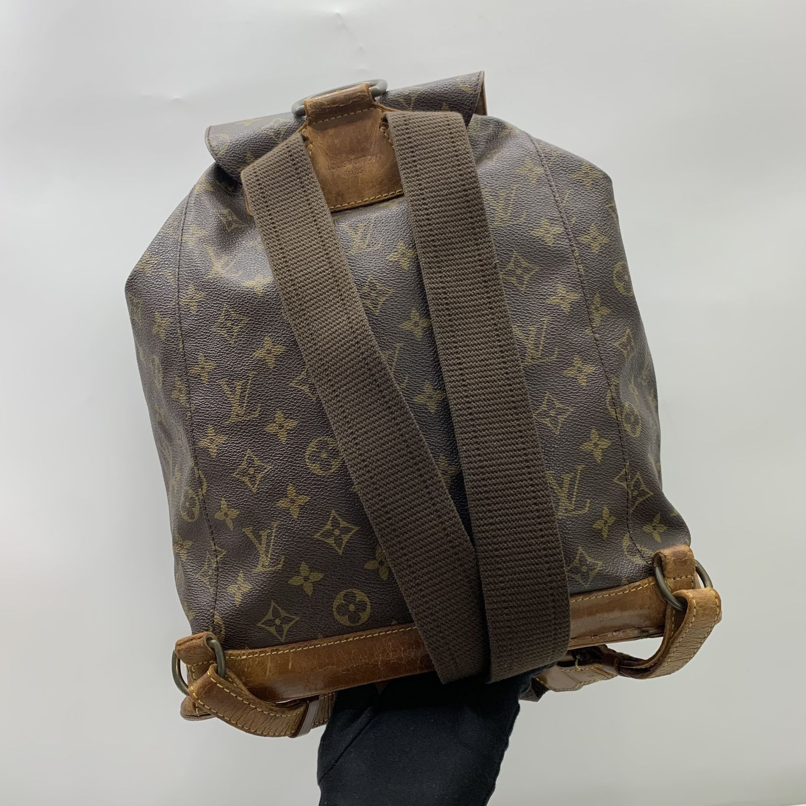 Louis vuitton m51135 hotsell
