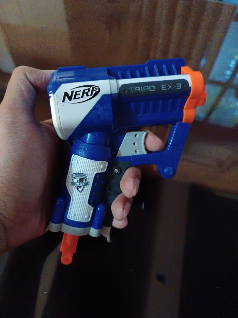 NERF GUN PISTOL (Category: Action & Battle Toys) located in Tuguegarao City. Submitted by teeteeshoppingspree (Listing ID 1320632995, Image 1). Description: Bullets not included 💯 AUTHENTIC nerf gun.