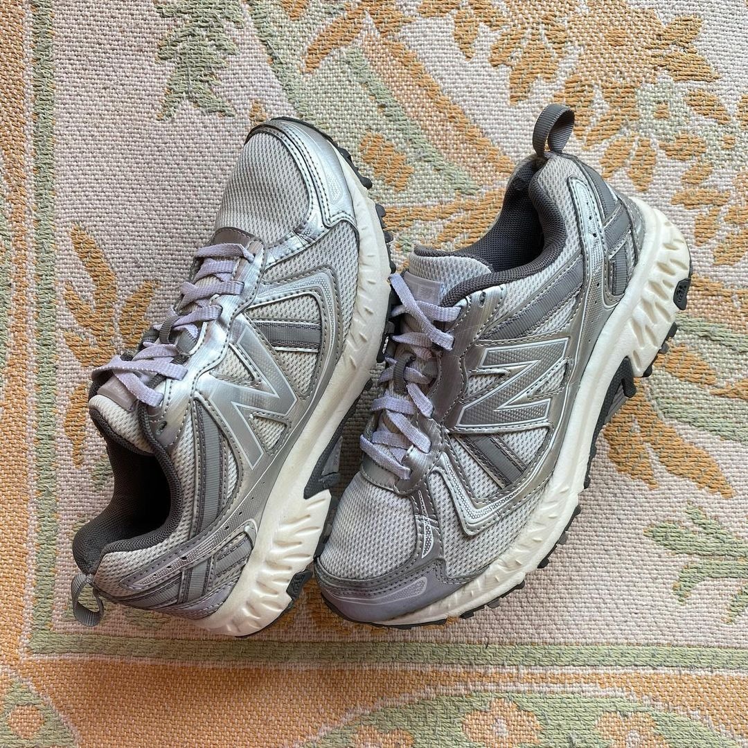 New balance 410 kids Silver 2025