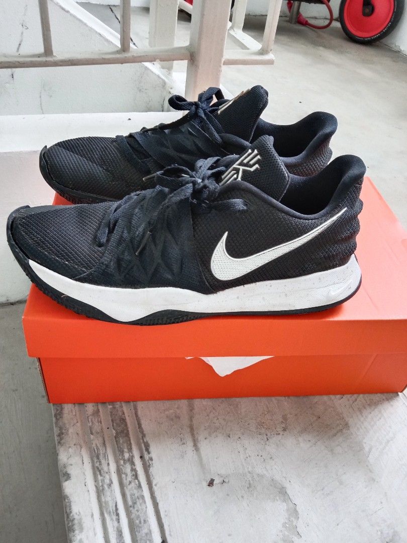 Kyrie low 1 black metallic silver best sale