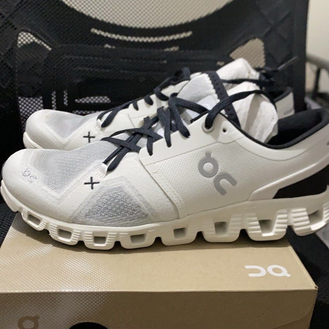 On Running Cloud X 3 White Ivory Black (Category: Sneakers) located in Manila. Submitted by solefindsphilippines (Listing ID 1320718161, Image 1). Description: On Running Cloud X 3 White Ivory Black Available Sizes: 7.5/ 9.5/ 10 Men’s 5.5/ 8.5 Women’s Price: 9,799 only Brand new All of our items are 100% Authentic/ Legit/ Original How to Order? Message us now!📩 Follow us on FB, IG and Tiktok: @SoleFindsPhilippines #on #onph #onrunning #cloudx3 #