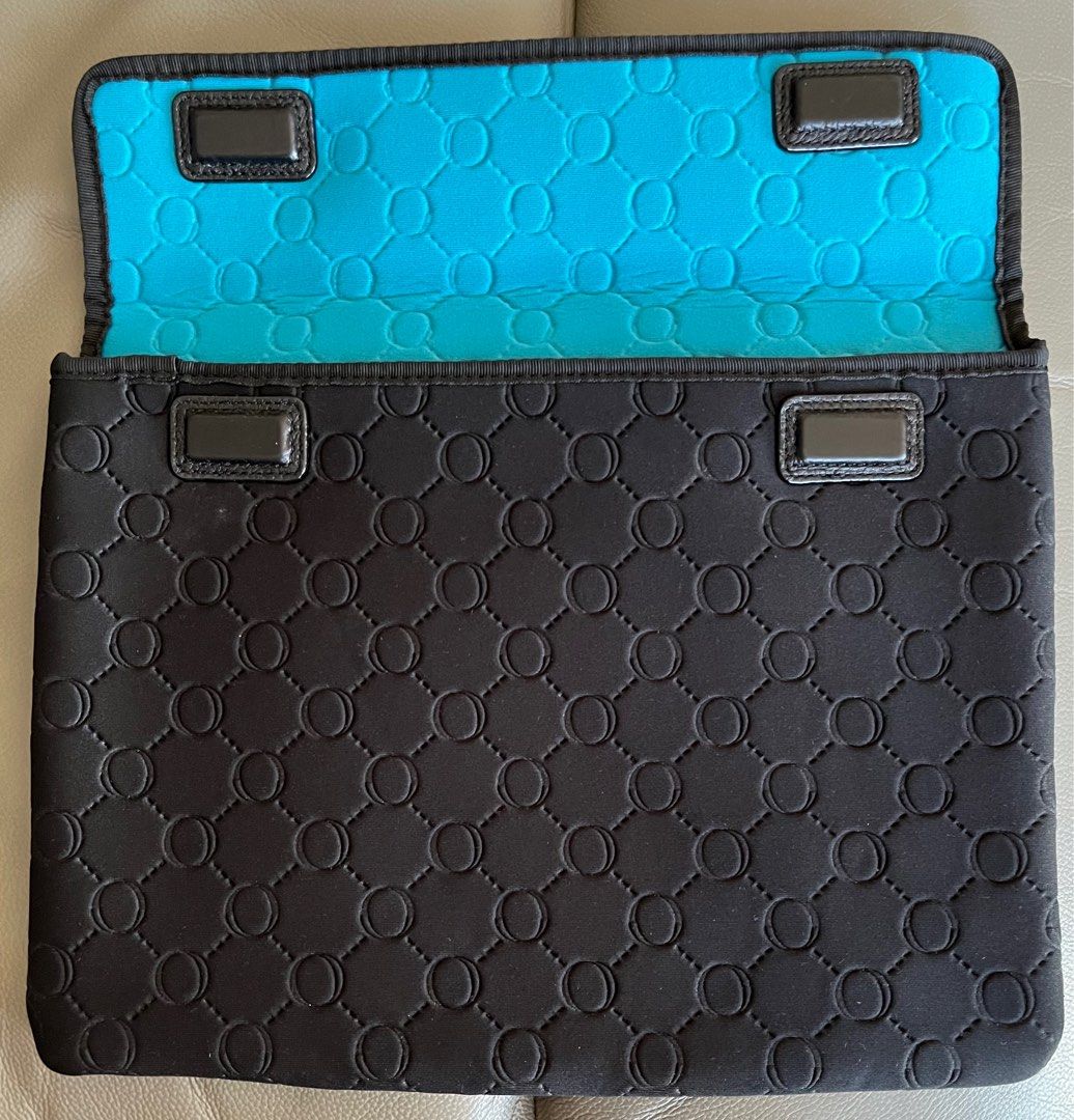 Oroton Laptop Pouch Men s Fashion Bags Belt bags Clutches and Pouches on Carousell