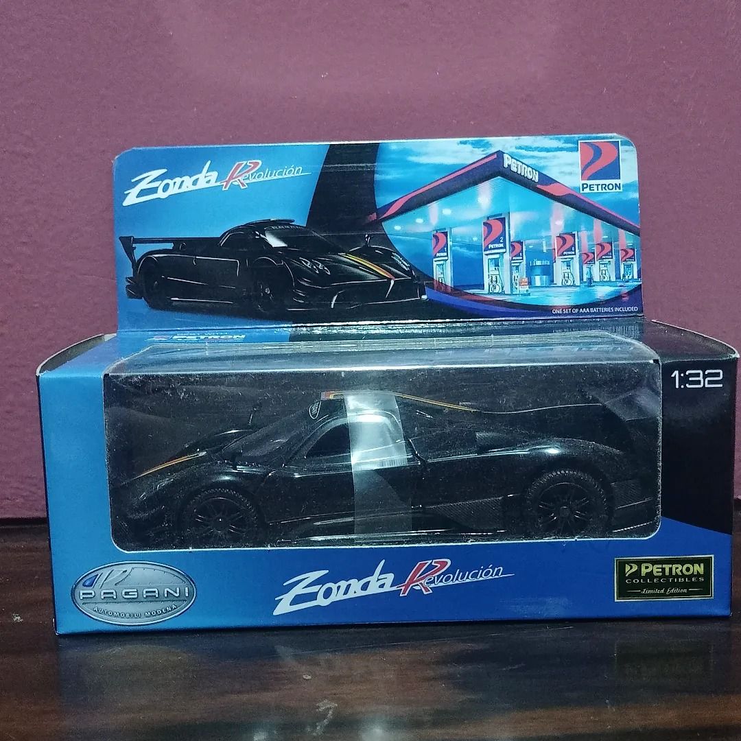 PETRON PAGANI ZONDA REVOLUCION BLACK Hobbies Toys Toys Games on Carousell