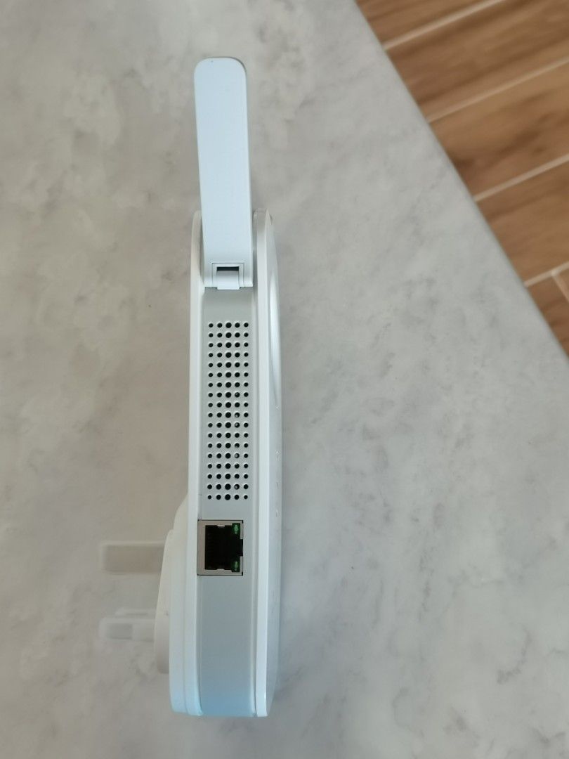 Router / WiFi extender, TV & Home Appliances, Electrical, Adaptors ...