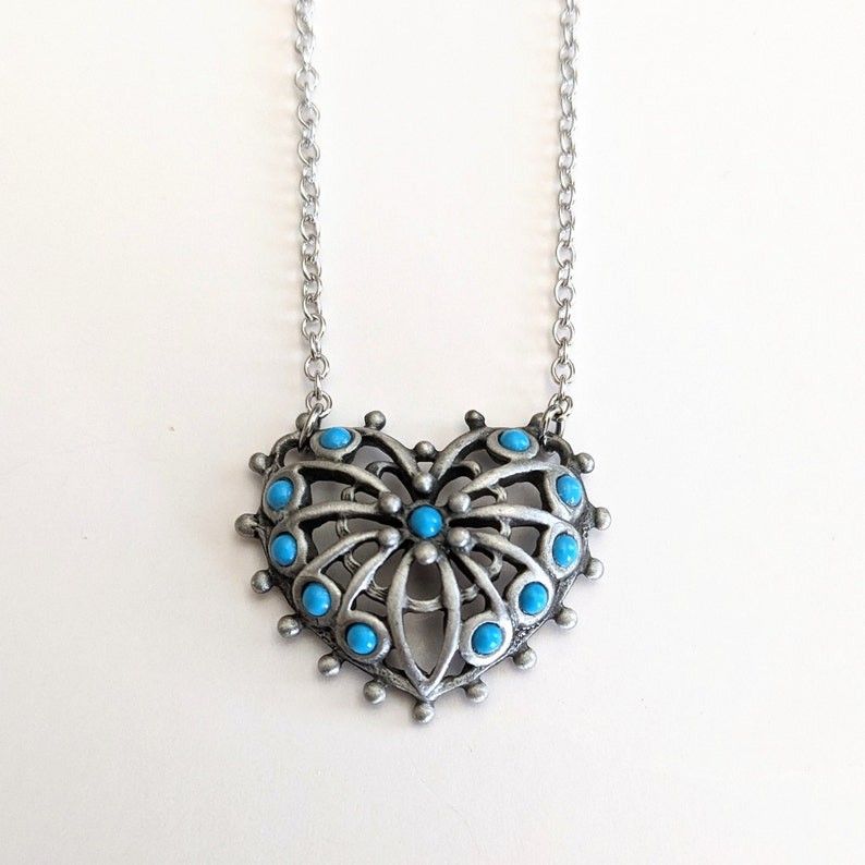 Sarah coventry heart necklace deals