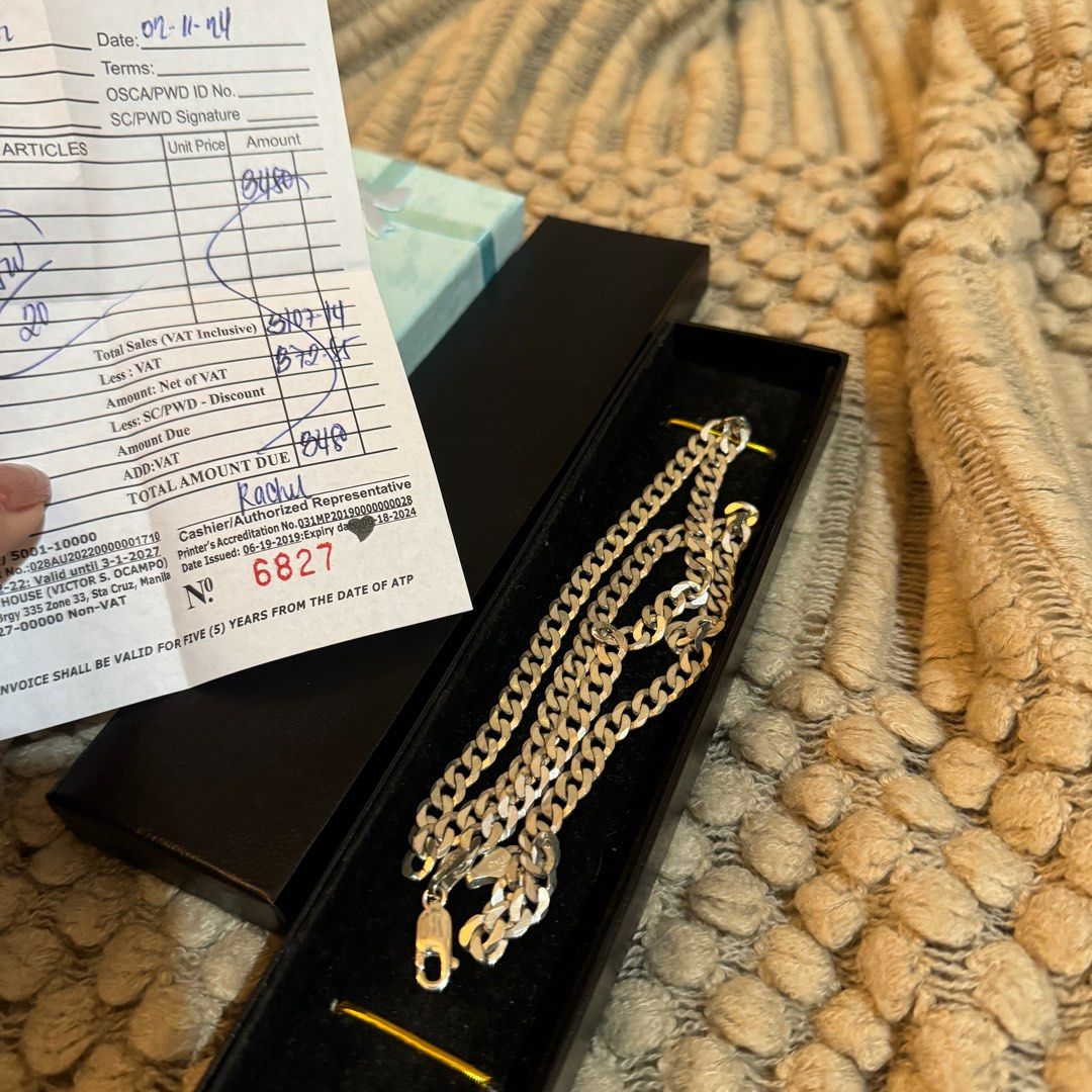 Silver Chain 20 inches 925 Italy (Category: Jewelry) located in Quezon City. Submitted by crissy_08 (Listing ID 1320659536, Image 3). Description: ❤️With Receipt ❤️Used 3-4 Times ❤️Decluttering ❤️20 inches length ❤️Perfect for Gift for your husband or boyfriend or just adding collection ❤️Slightly Negotiable ❤️Chat me for additional pictures.