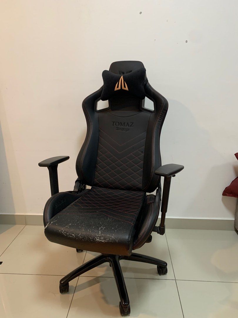 Tomaz Syrix II Gaming Chair