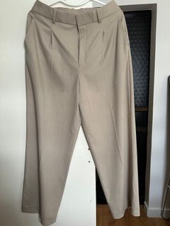 (Category: ) located in . Submitted by thriftchek (Listing ID 1320653784, Image 1). Description: .
