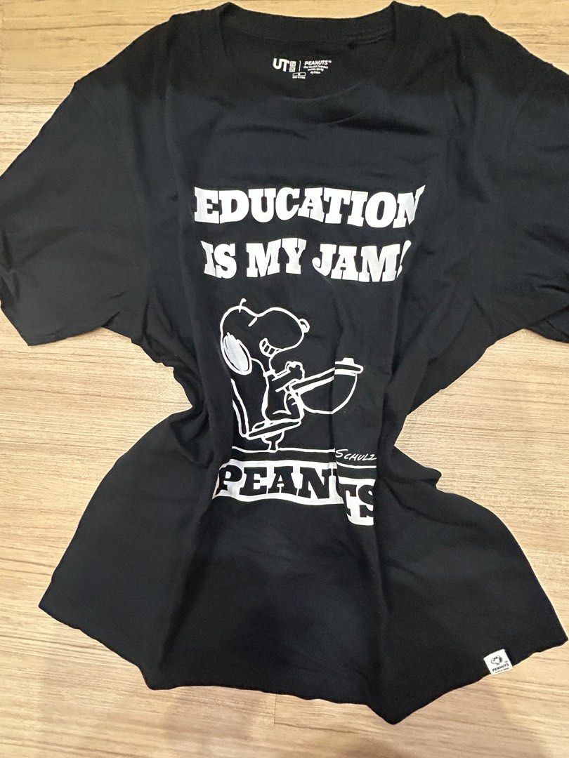 Uniqlo black snoopy on sale