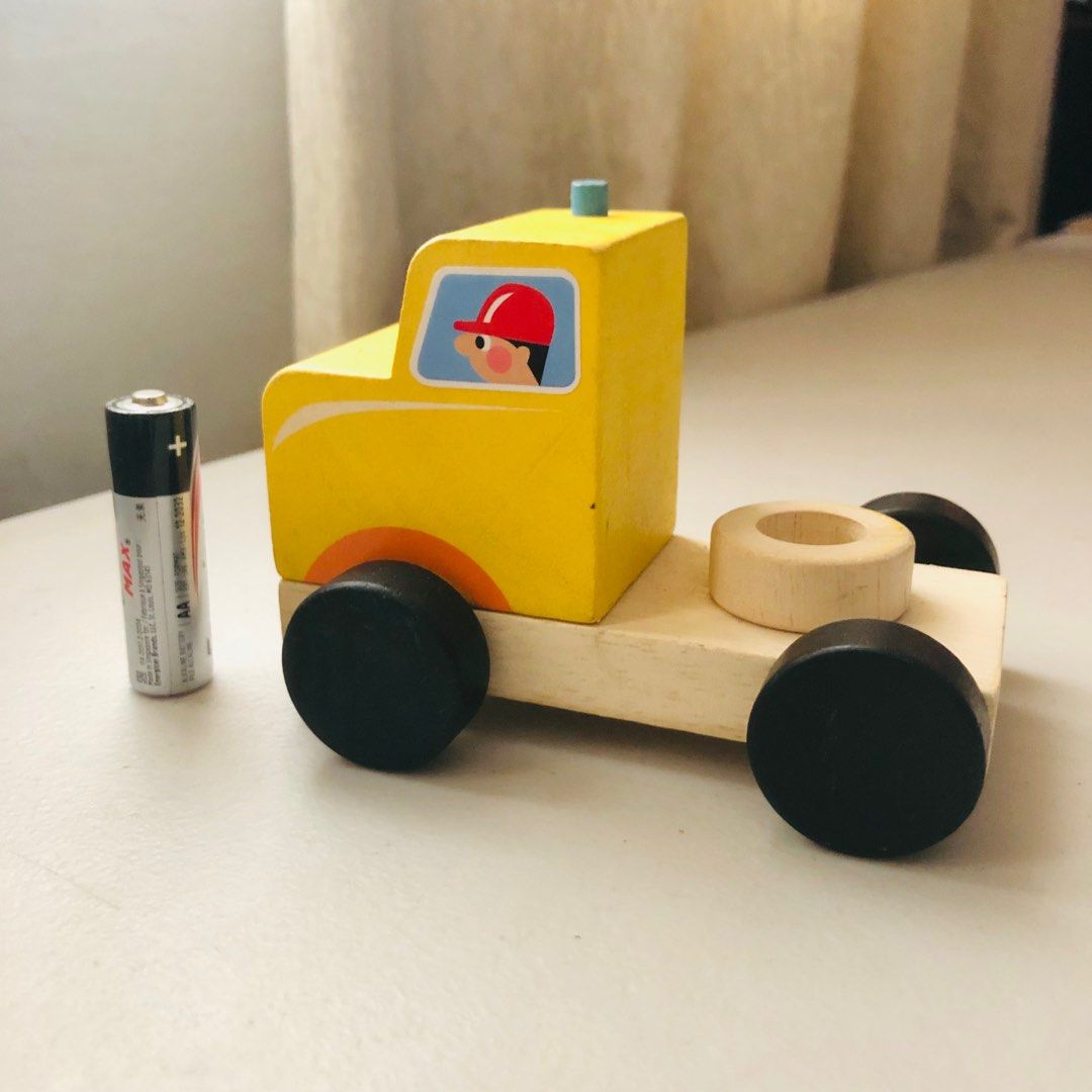Wooden Truck - Bobtail (Category: Vehicle & Diecast Models) located in Imus. Submitted by dyelinn (Listing ID 1320760670, Image 3). Description: Wooden Bobtail Truck Brand: Tender Leaf Toys Flaws: Markings; sticker peeling.
